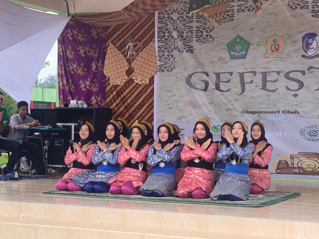 GeFest (Gemilang Festival) MAN 3 Kota Pekanbaru