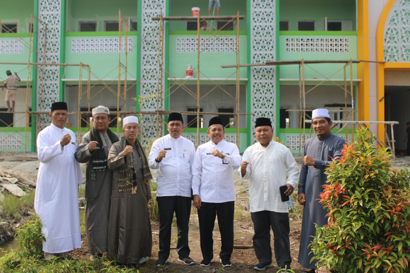 Kabid Penmad Kemenag Prov. Riau Meninjau Langsung Progress Gedung Baru MAN 3 Pekanbaru