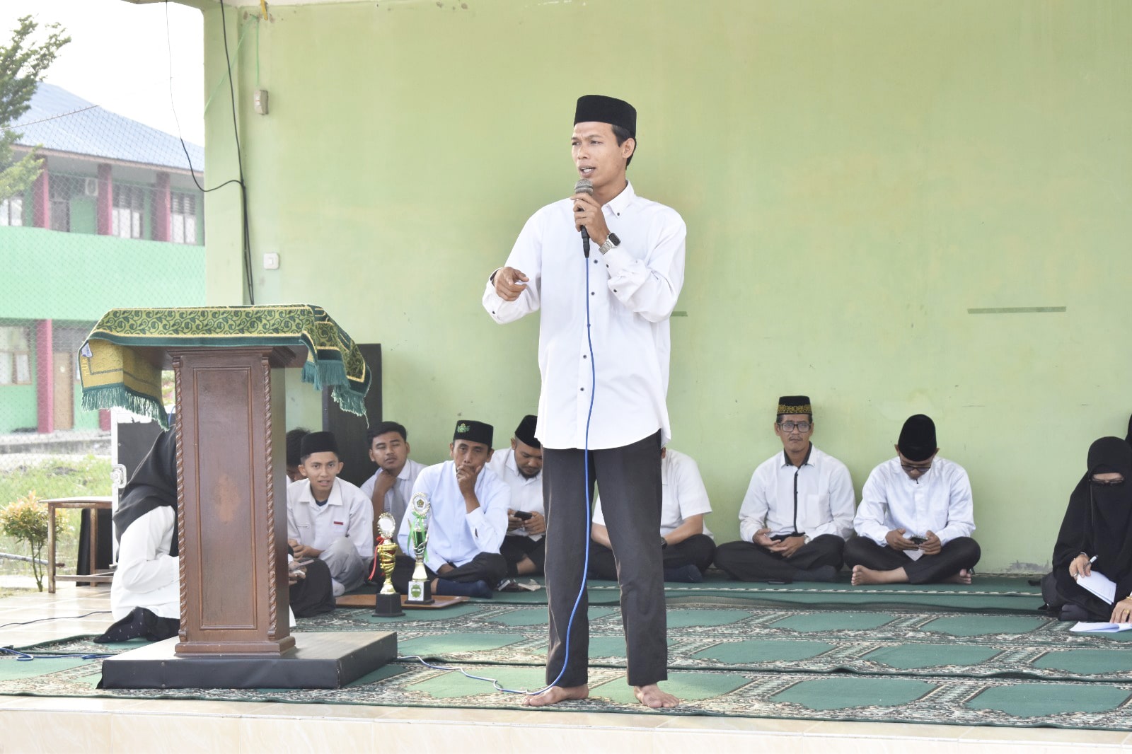 ROHIS RUHUL JADID TAJA MUHADHARAH AKBAR