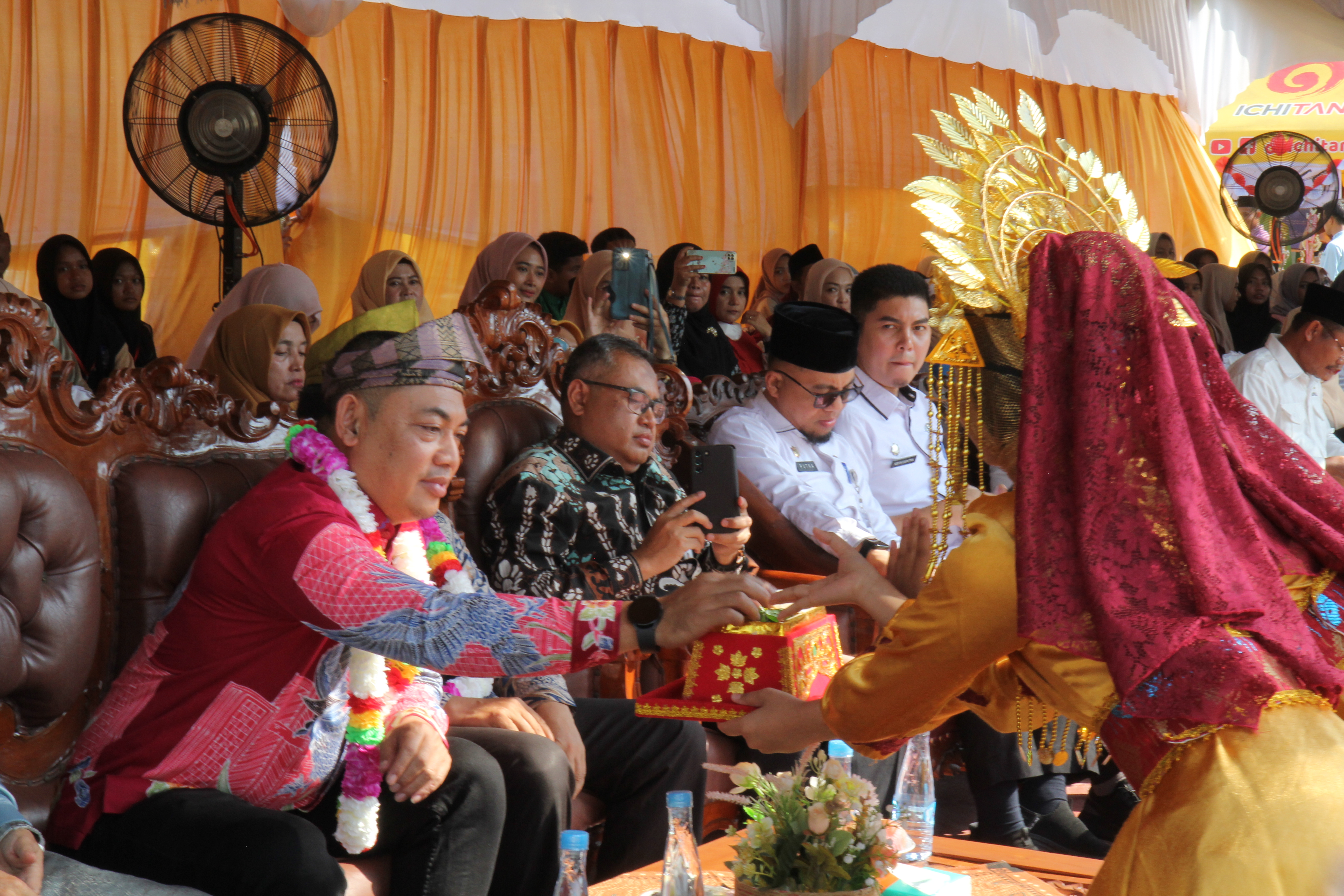 Puncak Milad Ke-6 MAN 3 Kota Pekanbaru dihadiri oleh Kasubdit KSKK Kemenag RI.