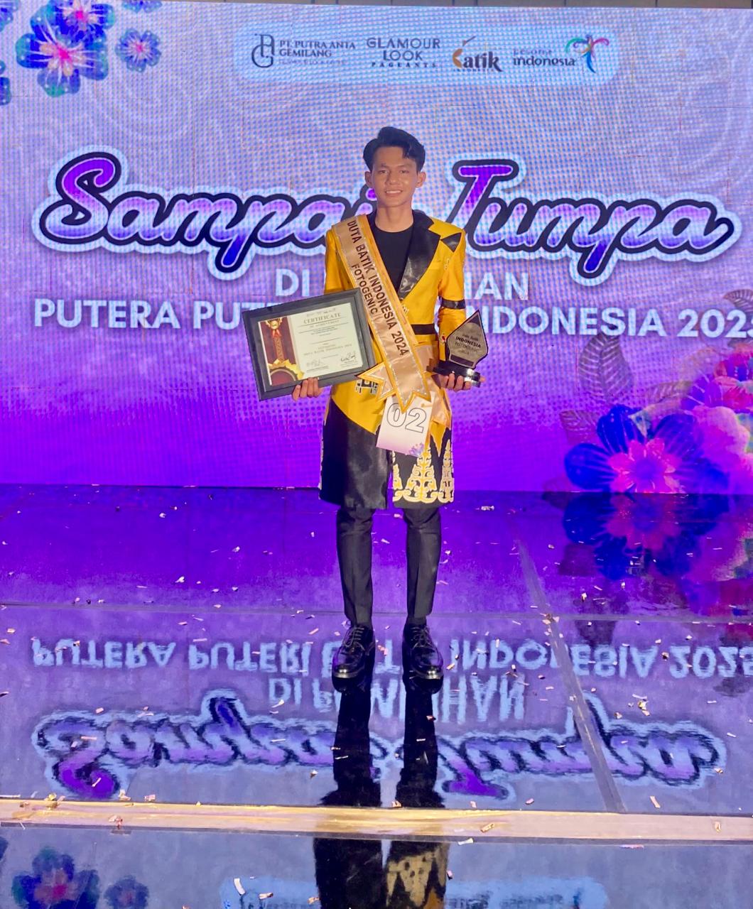 Raihan Arafah , Siswa MAN 3 Pekanbaru di Daulat Sebagai TOP 5 dan Duta Batik Indonesia Photogenic