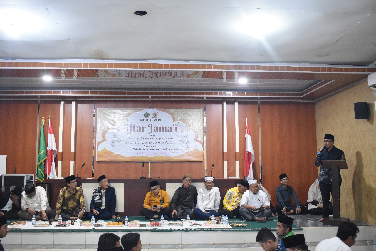 Ramadhan Berkah , MAN 3 Kota Pekanbaru Gelar Iftar Jama'i Penuh Kebersamaan