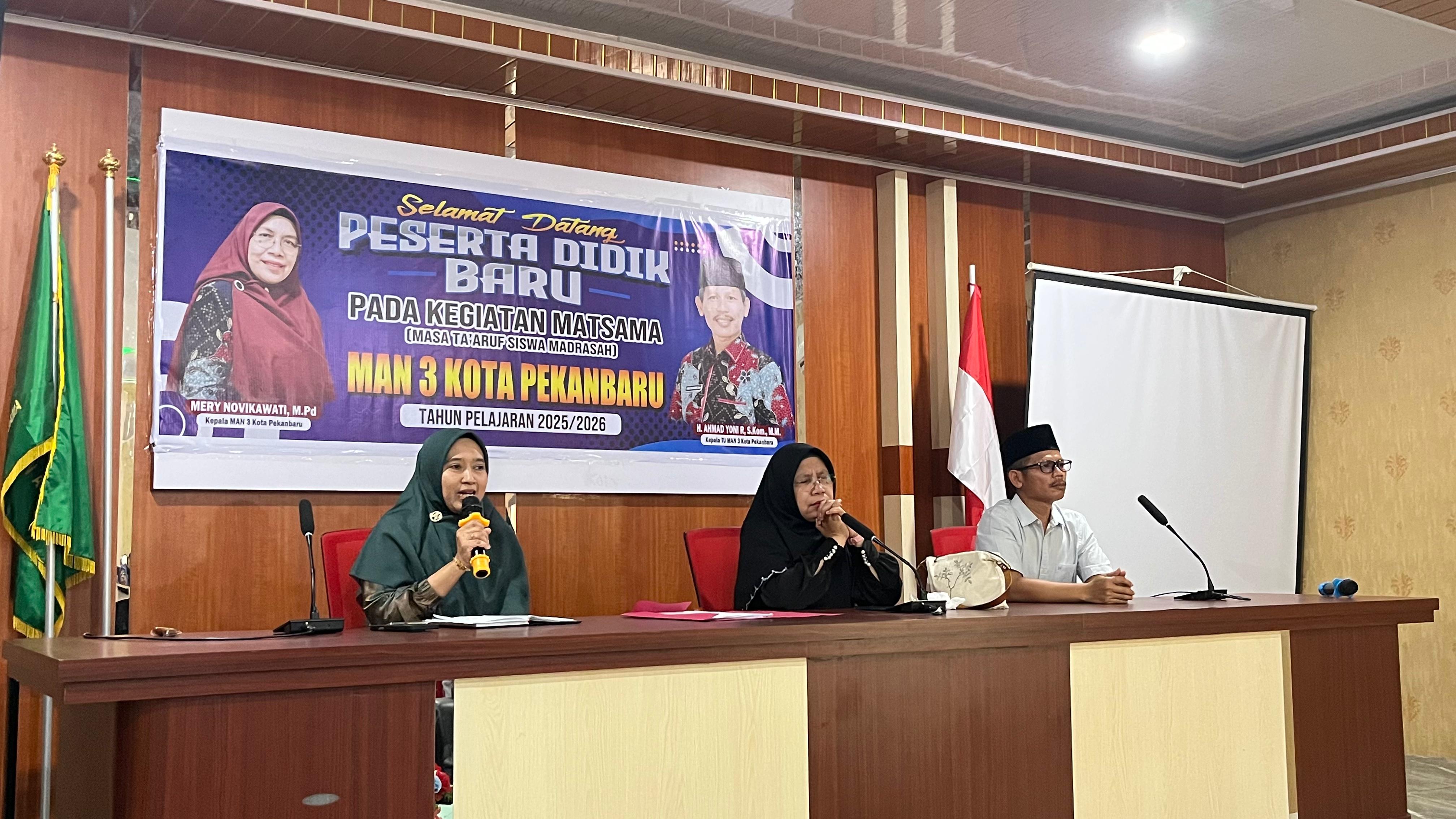 Menuju Madrasah Berbasis Digital , MAN 3 Kota Pekanbaru Gelar Rapat Ajaran Tahun Baru