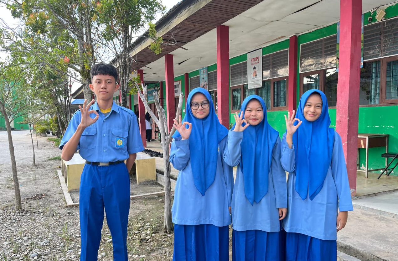 Empat Peserta Didik MAN 3 Kota Pekanbaru Lolos ke Semifinal Gen Halal 2025