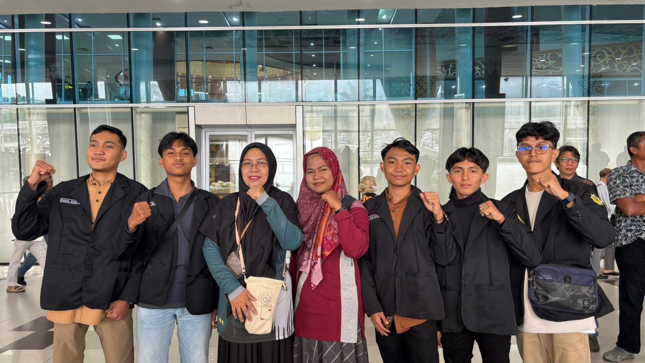 MAN 3 Pekanbaru Lepas Siswa yang Akan Melanjutkan Studi ke Universitas Al-Azhar